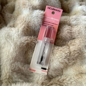 New MCoBeauty Xtend Brows treatment gel